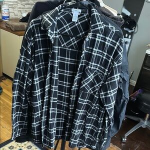 Rue21 Black and White Plaid Shirt